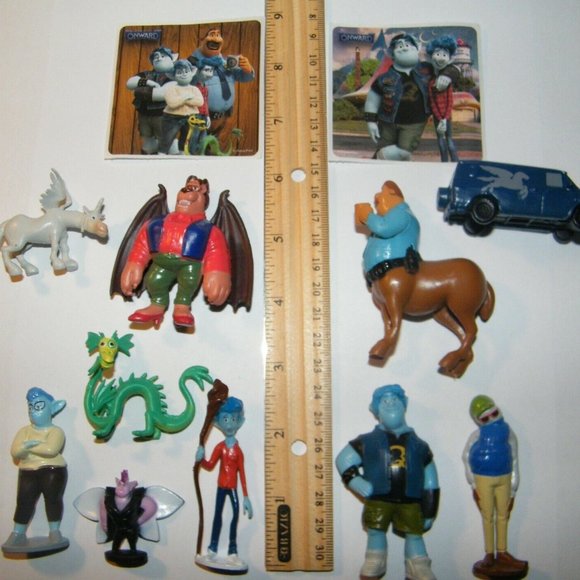 Disney Onward Movie Figure Set of 14 Toy Kit with 10 Figures, 4 Fun Stickers - Picture 3 of 7